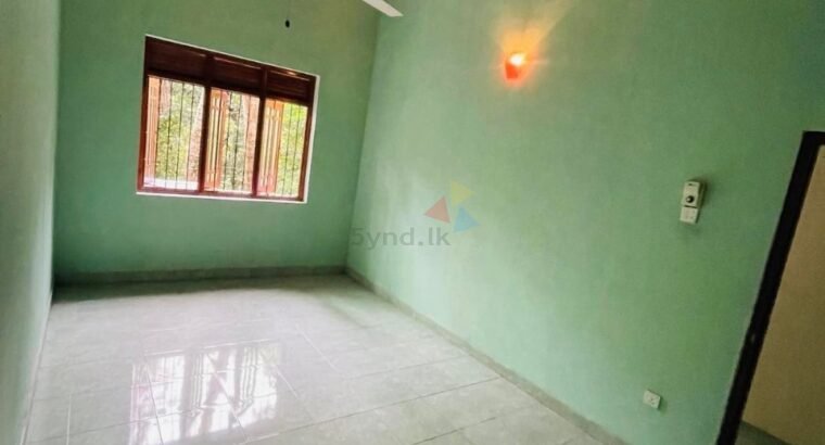 Upstair House For Rent In Homagama
