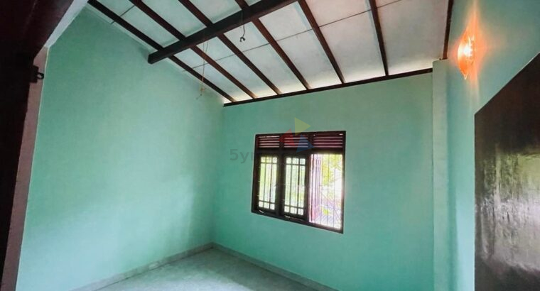 Upstair House For Rent In Homagama